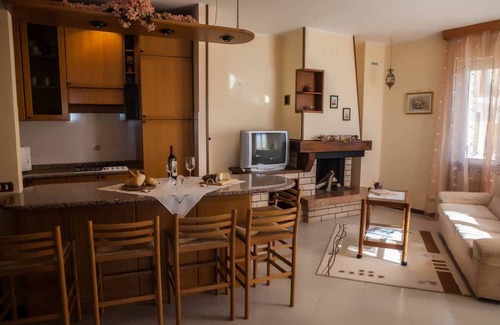 Oldesio Wohnung | Apartment 'I Fiori' with Lake View, Shared Terrace and Wi-Fi