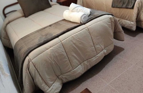 Alcaudete Haus | Holiday Home 'Villa Cuartelillos' with Mountain View, Private Pool and Wi-Fi