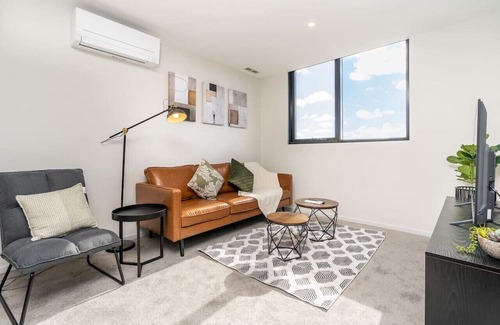 Greenway Wohnung | Tugg5 · Black Diamond Apt in Greenway!