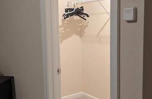 Raleigh Haus | 5 Bedroom Echo Friendly Homenn