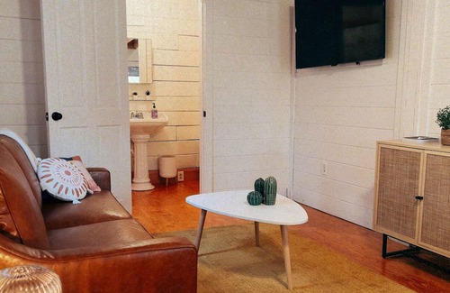 Gallipolis Ferry Kabine | Cozy Cabin in The Woods — Romantic Getaway