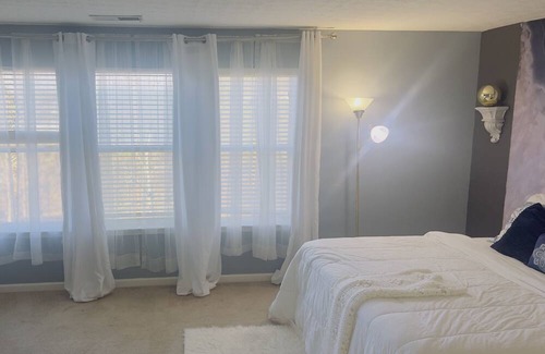 Grayson Haus | Enjoy Grayson More. Few mins to StoneMountain Park, Vines Park/Tribble Mill Park