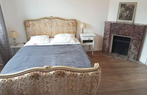 Saint-Leonard-des-Bois Haus | Gîte Entier Plein Centre de St Léo, 2 ch, 4 Pers