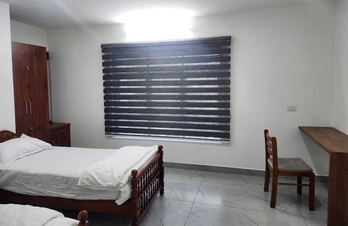 Muhamma Wohnung | Entire unit for 6+ by AJ | Vembanad Lake/Pathiramanl near | 9km to Marari beach