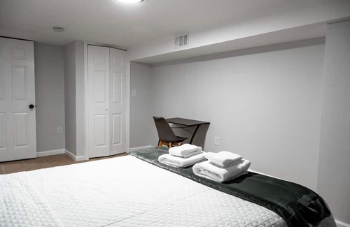 Milford Mill Haus | Charming Urban Retreat