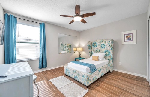 Elfers Haus | The Beehive House | Extended Stays