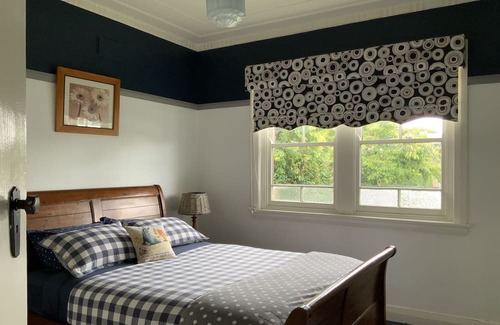 Crookwell Haus | Home away from home, 3 bedroom house, one block from Main Street