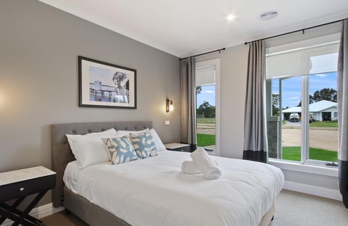 Metung Haus | Black Swan Retreat at Metung