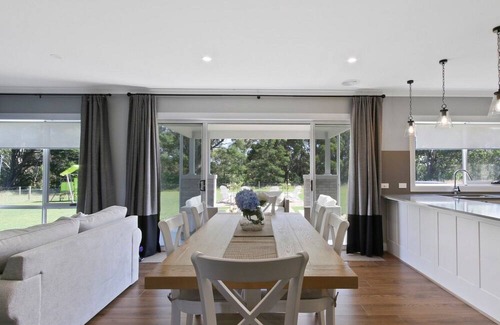 Metung Haus | Black Swan Retreat at Metung