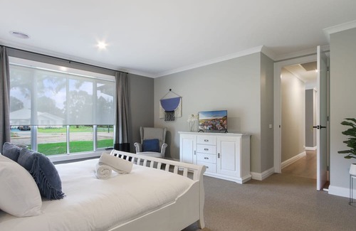 Metung Haus | Black Swan Retreat at Metung