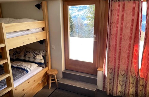 Mase Skihütte | Homerez - Beautiful chalet for 6 ppl. with garden and terrace at Mont-Noble