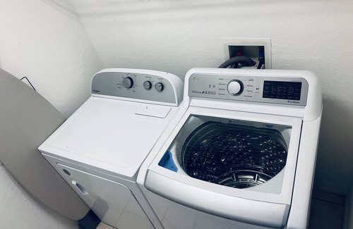 Marbella Haus | MD558CL - 5 bedrooms - 3 baths - Stunning 5 Bedroom Home in Marbella