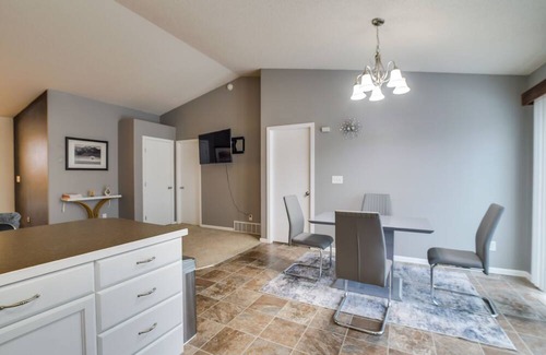 West Fargo Haus | Pet-Friendly North Dakota Escape w/ Fenced-In Yard