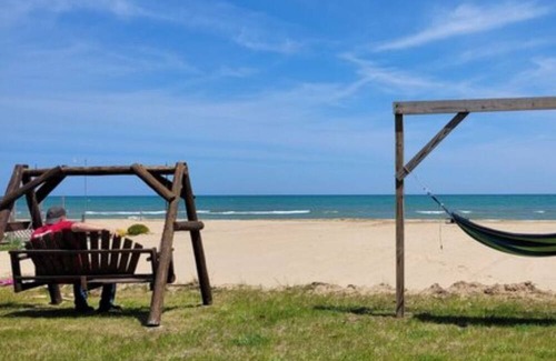 Oscoda Kabine | The Bungalow #5 w/ 2 Bedrooms