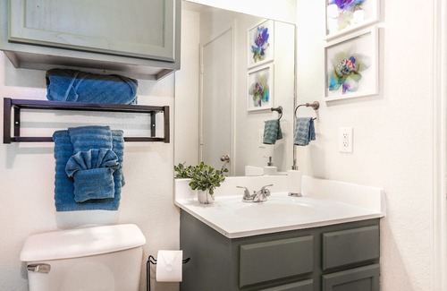 Killeen Wohnung | Unwind in Style: Rent Our Spacious 2BR Apartment. Monthly Rentals Welcome