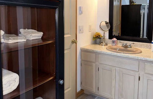 Wilmington Kabine | Cozy Ski Retreat with Haystack Mountain View