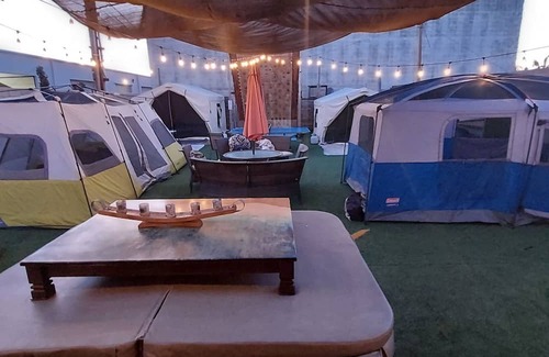 Westside Costa Mesa Haus | Near Beach 2 bedroom 2 bath with jacuzzi and large entertainment backyard