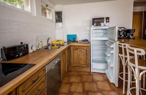 Suresnes Wohnung | Apartment 'Belvedere' with Wi-Fi