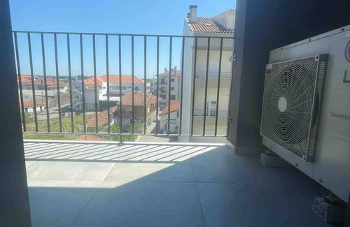 Tondela Wohnung | Flat spacious and tidy - Close stadium Wifi ac