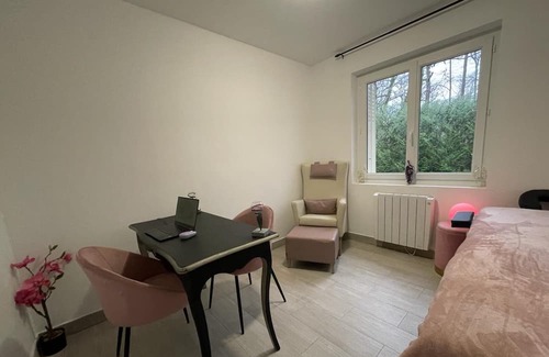 Lamorlaye Haus | Jolie Maison Chaleureuse au Calme à 5 Minutes de la Gare de Chantilly
