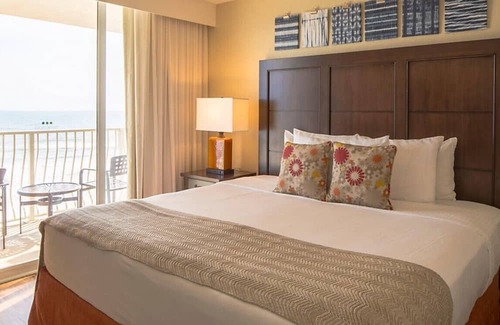 Volusia County Resort | OCEANFRONT - 2 Bdrm w/balonies, Casa Del Mar Resort 10 miles from Daytona Beach