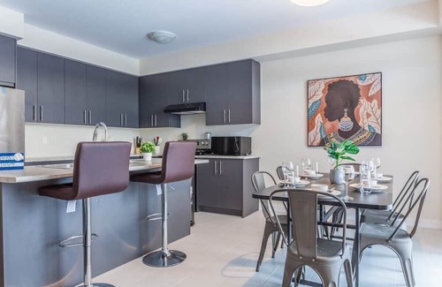 Caledonia Haus | Be the first to stay in our brand new house, minutes away from Hamilton International Airport