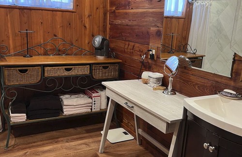 Bonita Springs Hütte | Adorable Cottage Close To Downtown & Area Beaches.