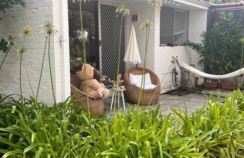 Maylands Wohnung | Entire Apartment next to Lake and Swan River - Green Oasis near the City