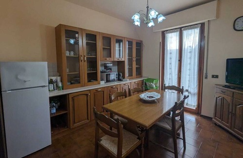 Pieve al Bagnoro Haus | Holiday Home 'Ad Arezzo Equestrian Centre' with Private Terrace and Air Conditioning