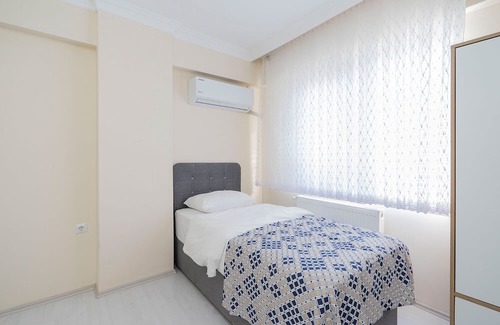 Osmangazi Wohnung | Central and Cozy Flat w Balcony, and ACs in Bursa