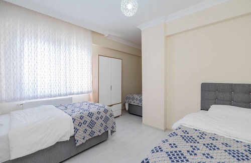 Osmangazi Wohnung | Central and Cozy Flat w Balcony, and ACs in Bursa