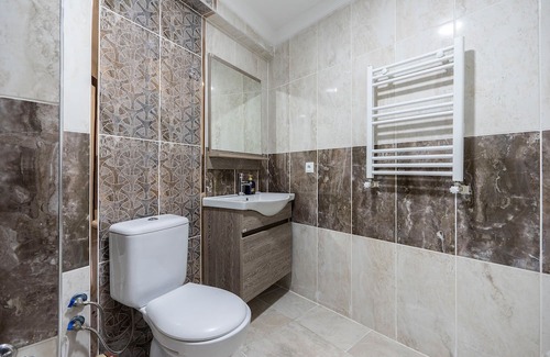 Osmangazi Wohnung | Central and Cozy Flat w Balcony, and ACs in Bursa