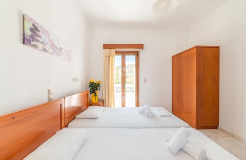 Milatos Beach Wohnung | Seaside near the sea