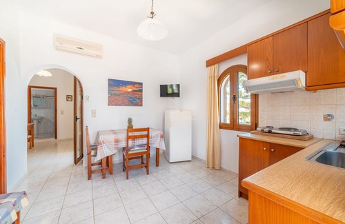 Milatos Beach Wohnung | Seaside near the sea