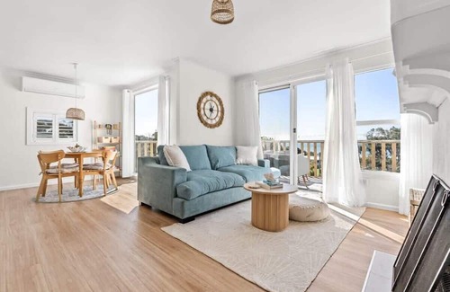 Lulworth Wohnung | Shore to Adore: Near Beach, Ocean Views & WiFi