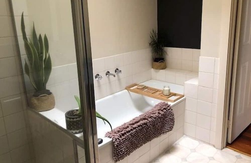 Yarra Glen Wohnung | Private wing in the heart of Yarra Glen