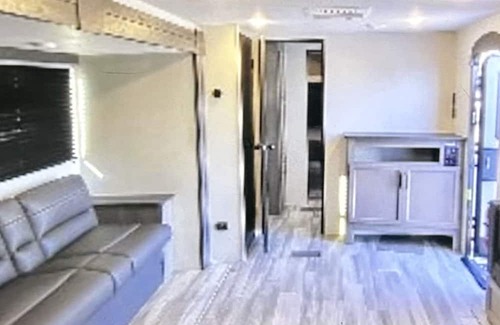 Thomson Haus | Come play with Scottish highland cows in a beautiful and cozy brand new RV!