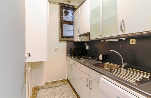Bebek Wohnung | Modern Flat with Sea View in Bebek