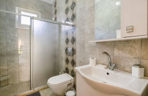 Avlana Haus | Greenery Home with Shared Pool in Marmaris