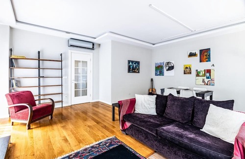 Suadiye Wohnung | Chic Residence 5 min to Bagdat Ave in Kadikoy