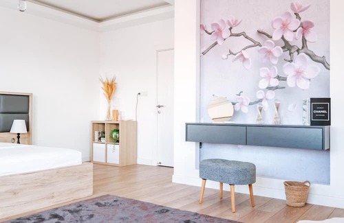 Kartal Wohnung | Sea View Flat w Terrace, Jacuzzi Near Kartal Coast