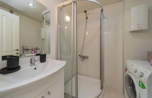 Konyaalti Wohnung | Flat w Pool Garden and Balcony 7 min to Beach