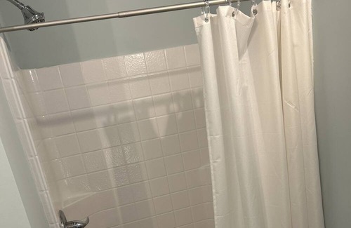 Chesapeake Wohnung | 1QBed 1Bath/Fast WI-FI/No clean Fee/Keyless Entry