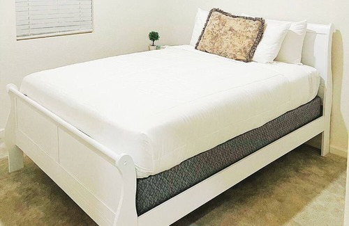 Pleasant Grove Haus | Luxury Roseville Family Party House