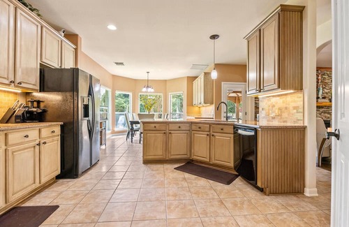 Helotes Haus | Absolutely gorgeous! 1/2+ acre corner lot w/ trees