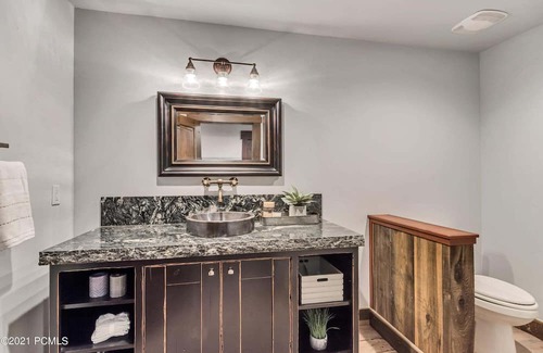 Stagecoach Estates Haus | Park City home close to skiing, snowmobiling, Sundance & Main Street.