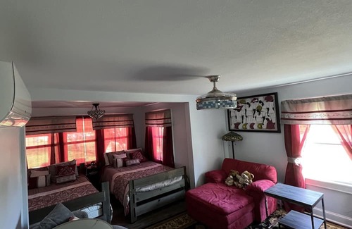 Weatherford Haus | It's a Small Family Affair: This bedroom is for a family of 3 to 4 members