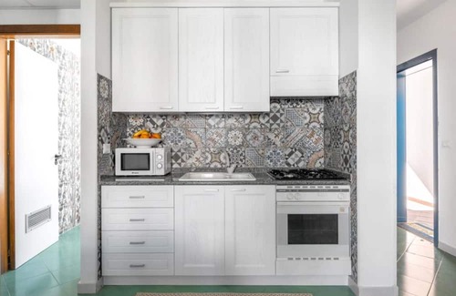 Vignacastrisi Wohnung | Casa Metide - Moderno Trilocale a due passi dal mare di Castro