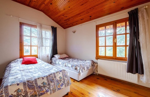 Masukiye Haus | Dreamy Duplex Villa with Huge Garden in Kocaeli