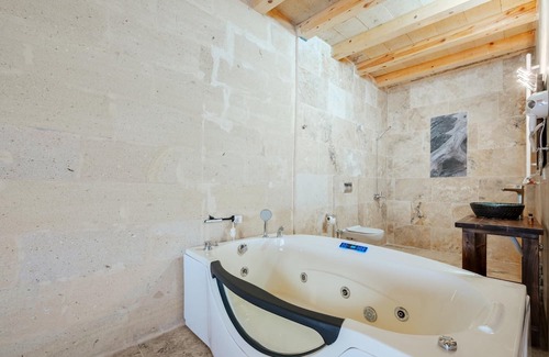 Uchisar Haus | Studio in Cappadocia Tughan Stone House